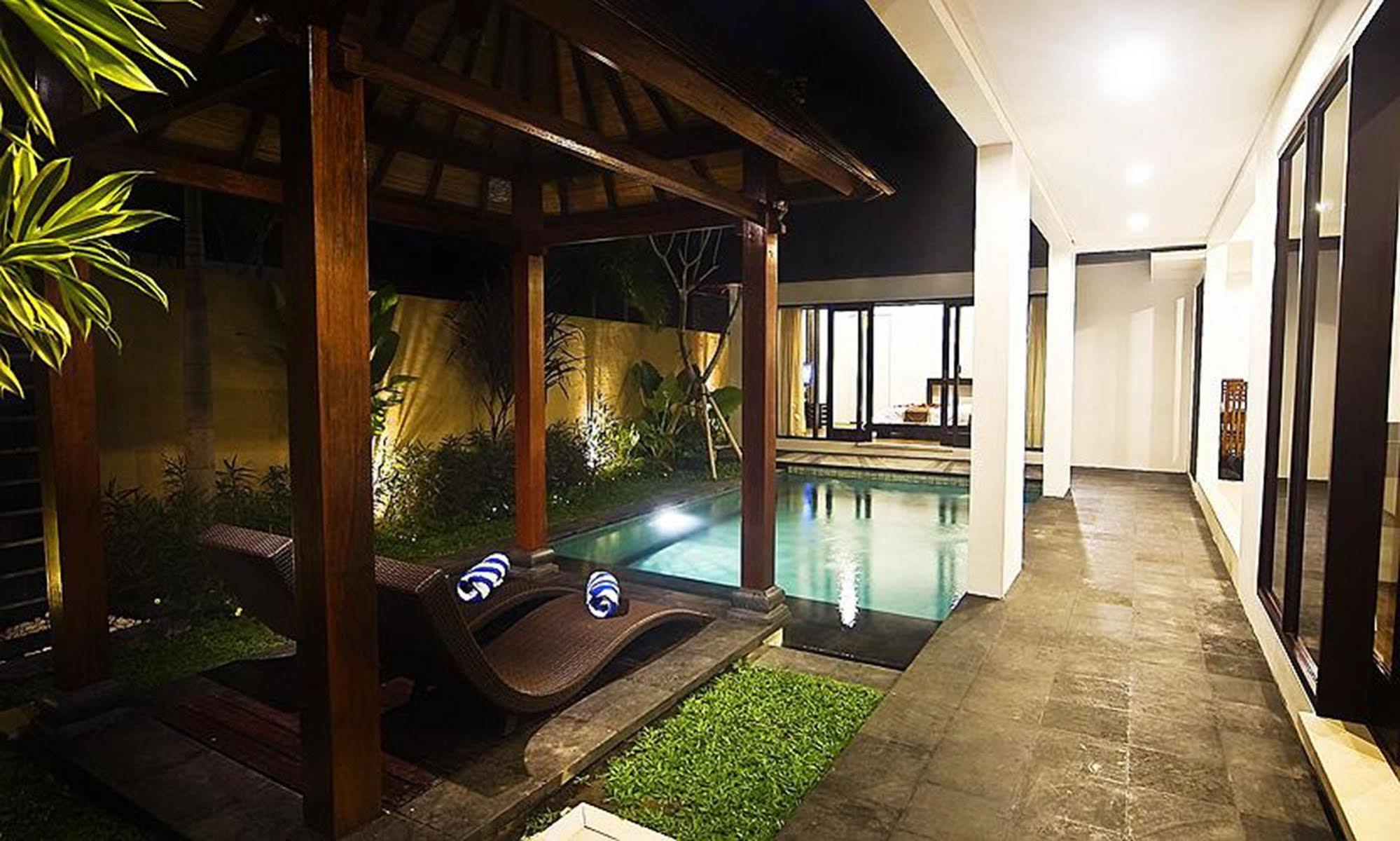 The Adnyana Villas & Spa Denpasar Extérieur photo