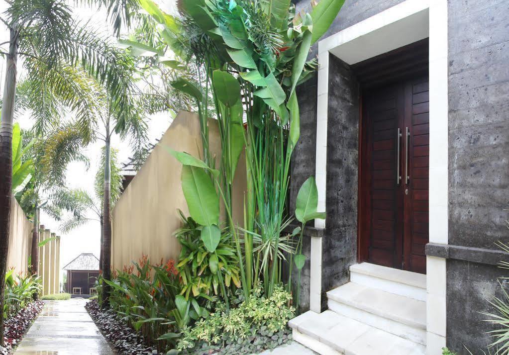 The Adnyana Villas & Spa Denpasar Extérieur photo